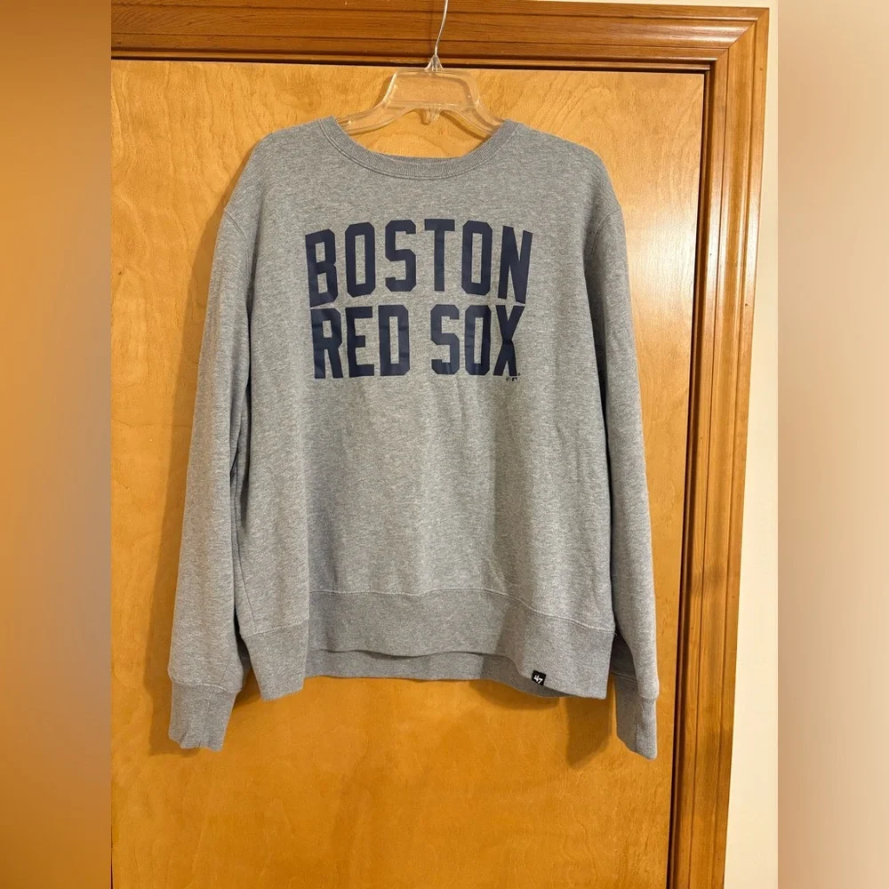 Boston Red Sox Grey Sweatshirt - Picture 1 of 7